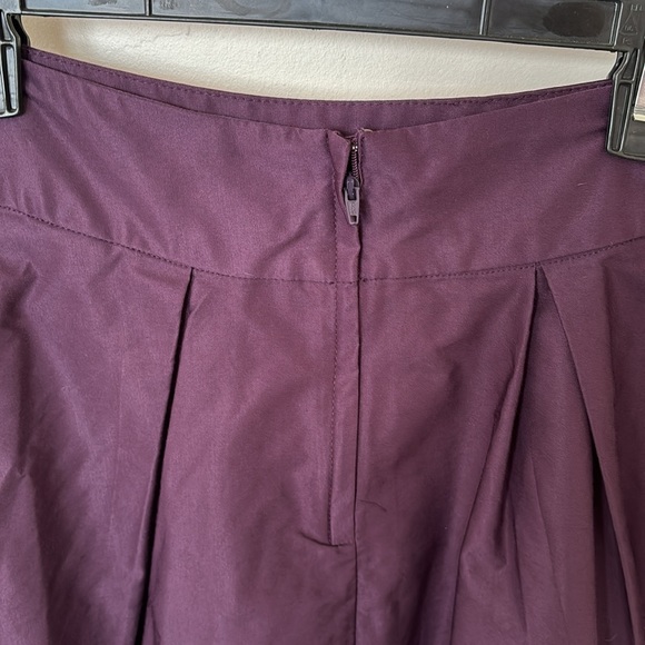 NWOT H&M Pleated Skater Skirt - Picture 4 of 10